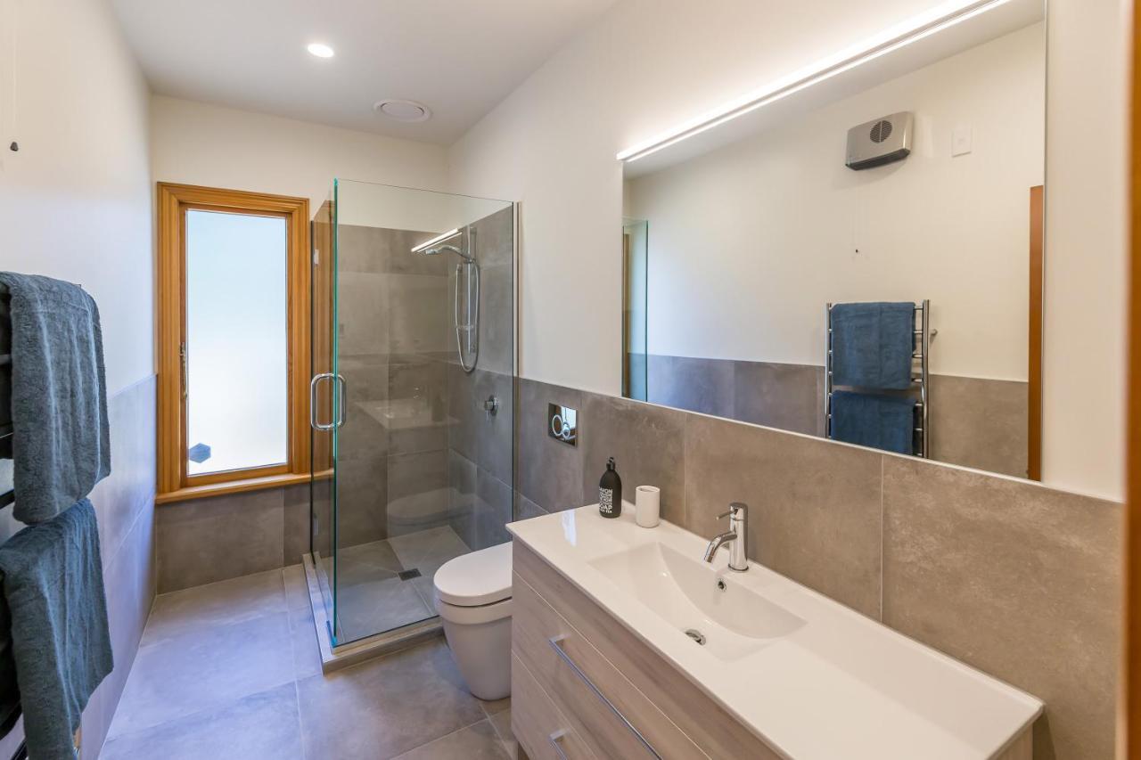 Bond Estate Luxury Accommodation 基督城 外观 照片